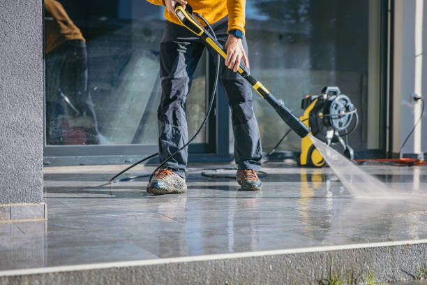 Best Patio and Deck Pressure Washing  in Clarksville, TN